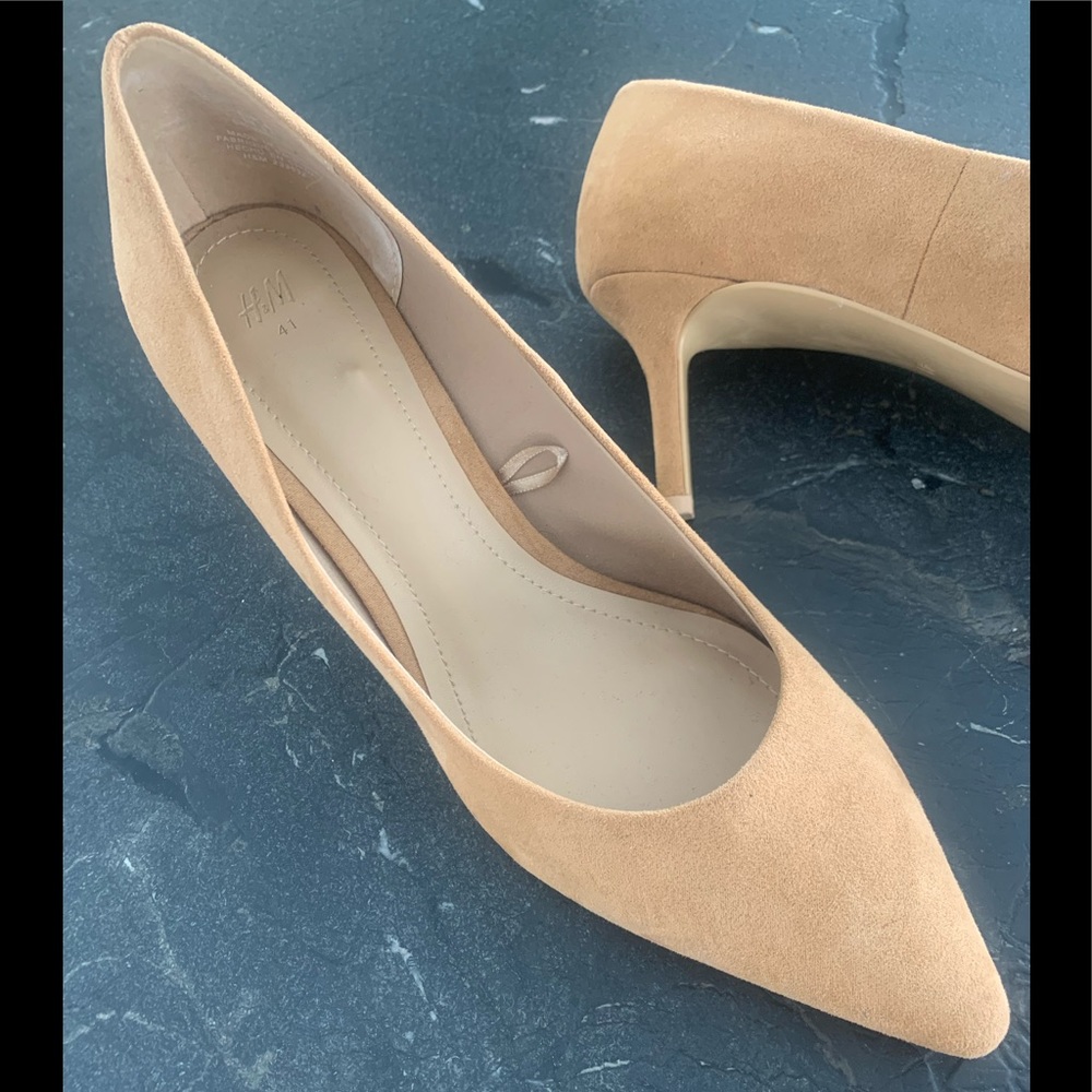 EUC Pointed Toe H&M VEGAN Suede Pumps 3” US 9.5 EU 41